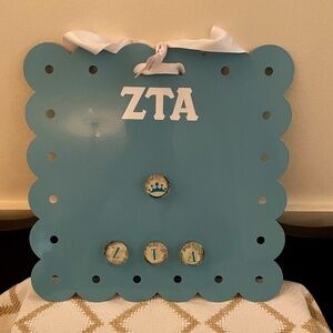ZETA TAU ALPHA MAGNETIC BOARD WITH 4 MAGNETS